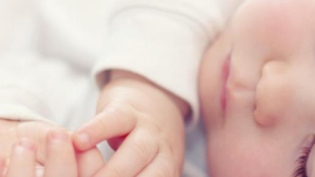 Neonato di quindici giorni scomparso con il padre.