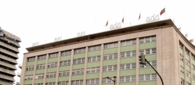 EDP confirmou denúncia de Champalimaud. EDP confirmou denúncia de Champalimaud.