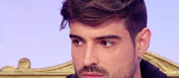 Fabio e il suo strano comportamento Fabio e il suo strano comportamento