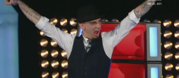 J-Ax prepara il suo team per i live di TVOI J-Ax prepara il suo team per i live di TVOI