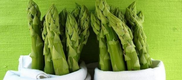 Grüner Spargel ist gesünder als die weiße Variante Grüner Spargel ist gesünder als die weiße Variante