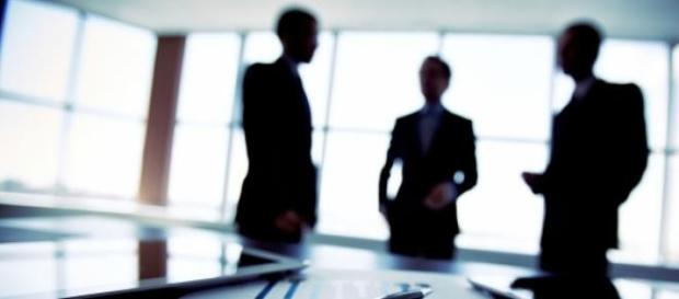 Las decisiones en el mundo no son arbitrareas Las decisiones en el mundo no son arbitrareas