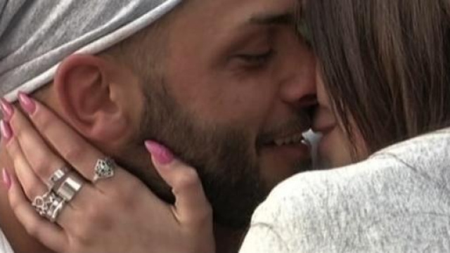 Mariano sorprende ancora Valentina?