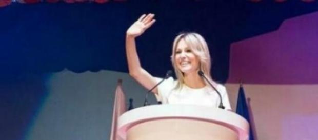 Magdalena Ogórek - kandydatka niezależna? Magdalena Ogórek - kandydatka niezależna?