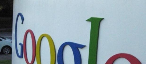 "Find my phone", nouvelle fonction de Google. "Find my phone", nouvelle fonction de Google.