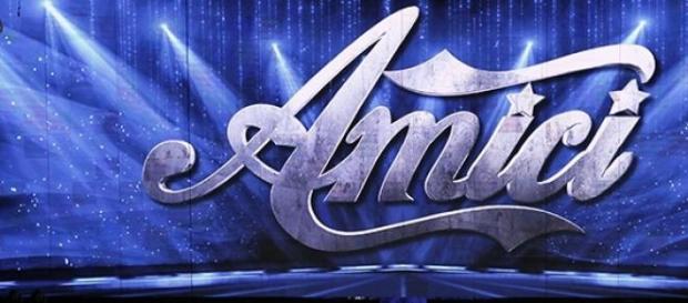 Replica serale Amici 2015 del 18/04: lo streaming Replica serale Amici 2015 del 18/04: lo streaming
