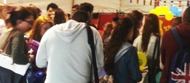 Românii din străinătate, tot mai mulţi Românii din străinătate, tot mai mulţi