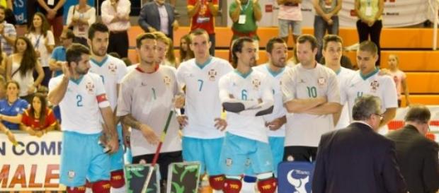 Portugal vai agora discutir o 1.º lugar do grupo Portugal vai agora discutir o 1.º lugar do grupo