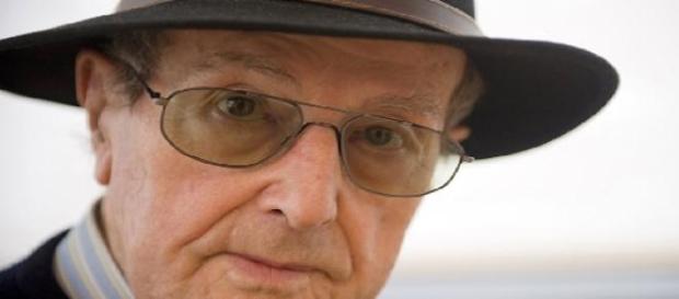 Realizador Manoel de Oliveira morre 106 anos Realizador Manoel de Oliveira morre 106 anos