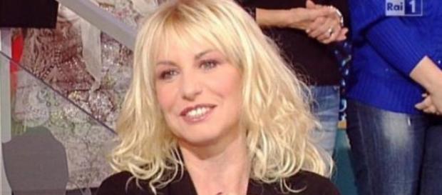 Senza Parole e Velvet: cambiano di palinsesto Senza Parole e Velvet: cambiano di palinsesto