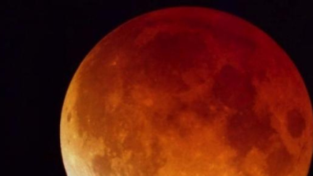 Sabato la Terra si metter&agrave; fra il Sole e la Luna