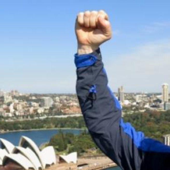 Jamie Oliver launches G20 food education petition