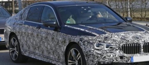 BMW Serie 7 foto spia del nuovo modello