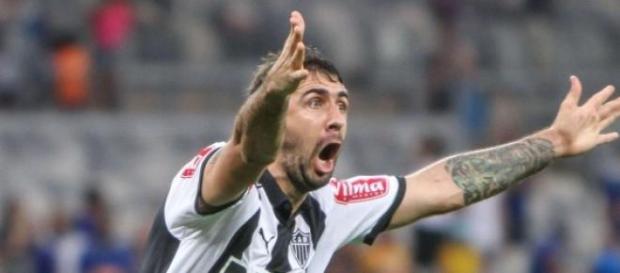 Lucas Pratto comemora um de seus gols na semifinal Lucas Pratto comemora um de seus gols na semifinal