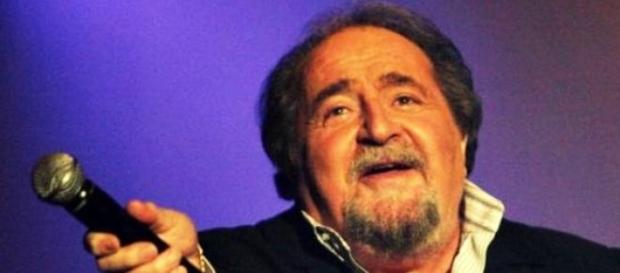 Morre aos 77 anos o cantor francês Richard Anthony Morre aos 77 anos o cantor francês Richard Anthony