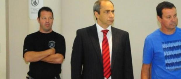 Bongiovanni (derecha) y su abogado, Felipe Trucco Bongiovanni (derecha) y su abogado, Felipe Trucco