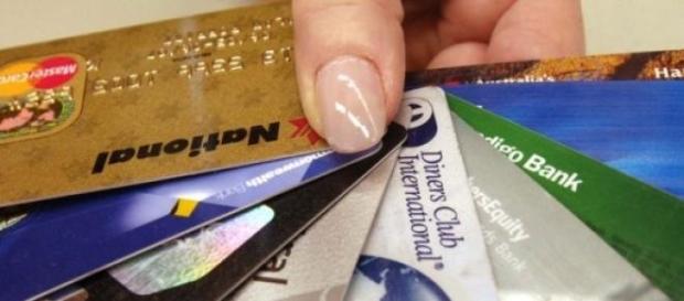 card de credit, plati, avantaje, dezavantaje card de credit, plati, avantaje, dezavantaje