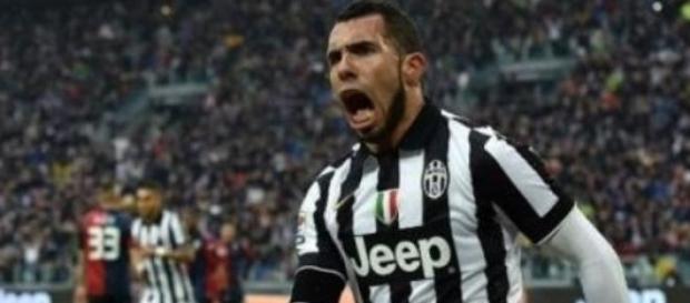 El goleador de la Juventus festejando. El goleador de la Juventus festejando.