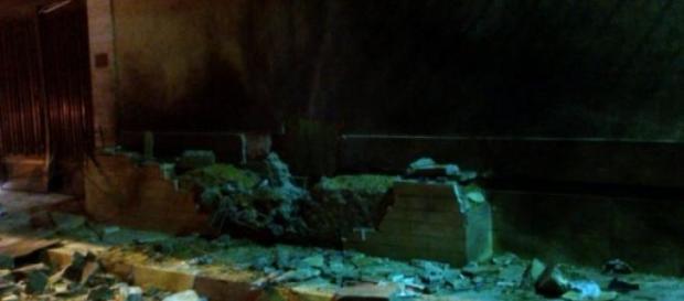 Imagen de como actuó el artefacto en la embajada Imagen de como actuó el artefacto en la embajada