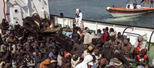 inmigrantes rescatados en el Mediterráneo inmigrantes rescatados en el Mediterráneo