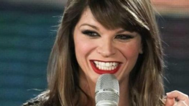 Alessandra Amoroso durante esibizione