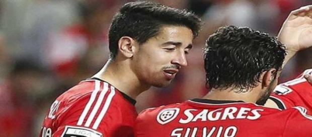 André Almeida e Sílvio em destaque. André Almeida e Sílvio em destaque.