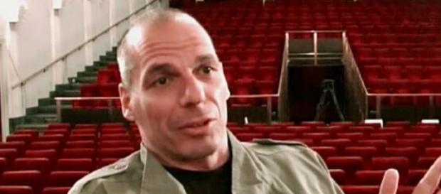 Il ministro greco Yanis Varoufakis. Il ministro greco Yanis Varoufakis.