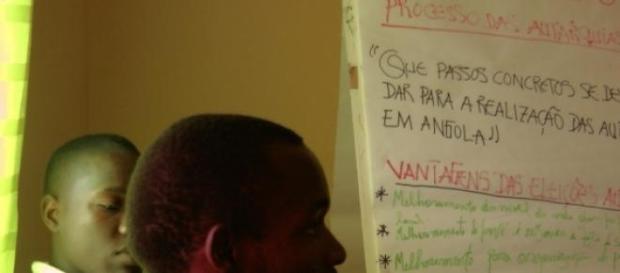 Palestra sobre as autarquias na comunidade Palestra sobre as autarquias na comunidade