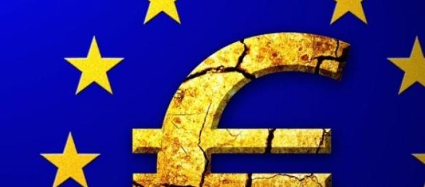 symbol of the EU with cracks symbol of the EU with cracks