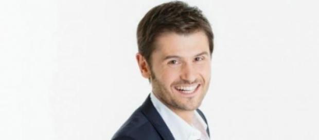 Christophe Beaugrand, animateur à TF1. Christophe Beaugrand, animateur à TF1.