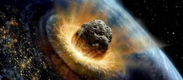 Cuando un meteorito se encuentra con la Tierra Cuando un meteorito se encuentra con la Tierra