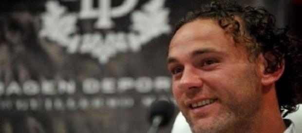 Estudiantes clasificado y Milito contento Estudiantes clasificado y Milito contento