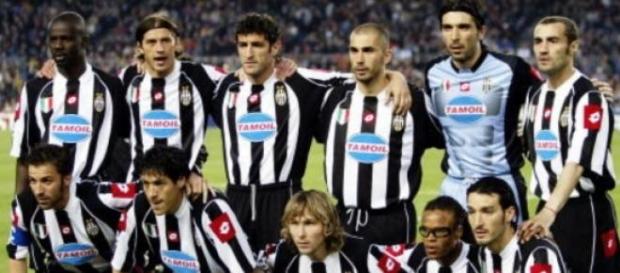 Juventus de 2002/2003 chegou à final da Champions Juventus de 2002/2003 chegou à final da Champions