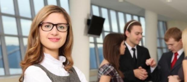Equipo de trabajo formado por hombres y mujeres Equipo de trabajo formado por hombres y mujeres
