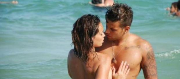 Kelly Helard et Neymar bientôt parents ! Kelly Helard et Neymar bientôt parents !
