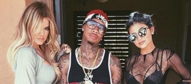 Khloe, Tyga und Kylie beim Coachellafestival 2015. Khloe, Tyga und Kylie beim Coachellafestival 2015.