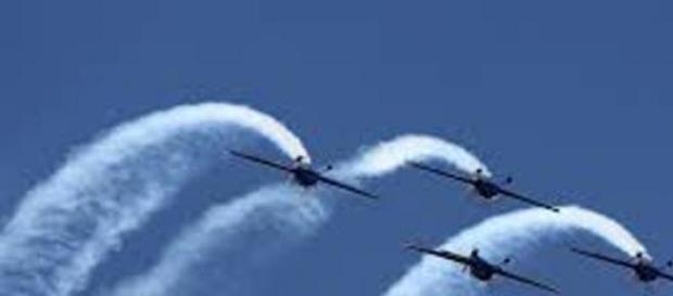 Miting aviatic pe aerodromul Strejnic Miting aviatic pe aerodromul Strejnic