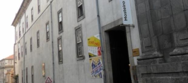 Teatro no Mosteiro de São Bento da Vitória Teatro no Mosteiro de São Bento da Vitória