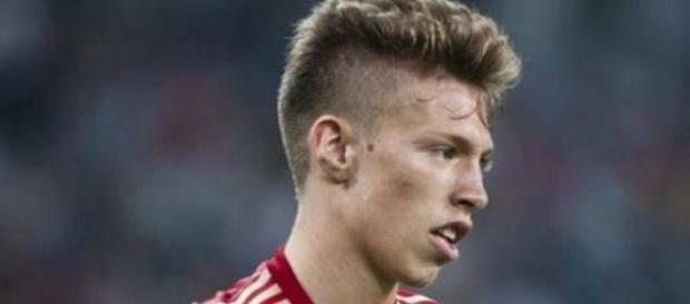Weiser, extremo de 21 anos, interessa ao Benfica Weiser, extremo de 21 anos, interessa ao Benfica
