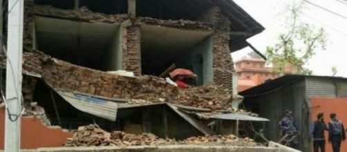 Estabelecimento destruído após tremores