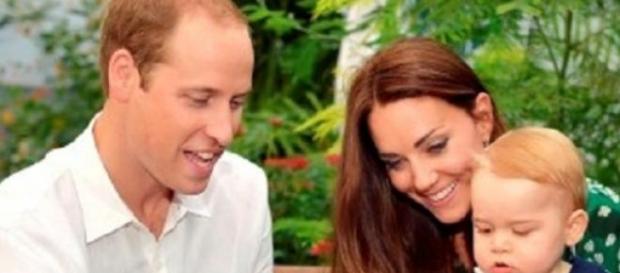 Kate e William esperam a chegada do segundo filho. Kate e William esperam a chegada do segundo filho.