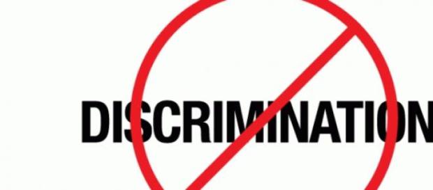 A sosit timpul să spunem stop discriminării. A sosit timpul să spunem stop discriminării.