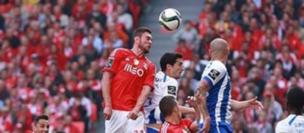 Empate a zero no clássico da Luz. Empate a zero no clássico da Luz.