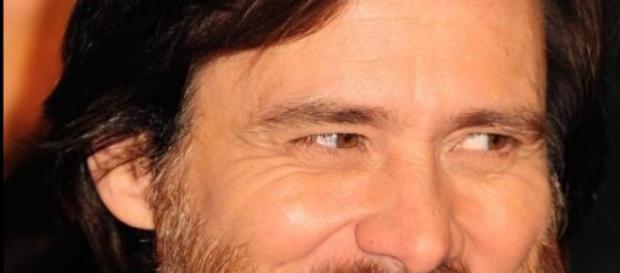 Jim Carrey luce un aspecto muy cambiado Jim Carrey luce un aspecto muy cambiado