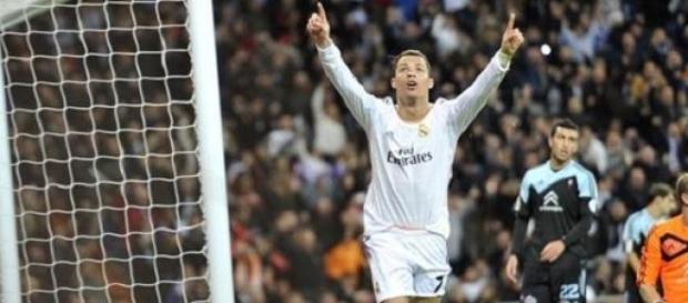 Real Madrid venceu em Vigo Real Madrid venceu em Vigo