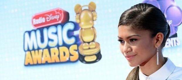 Zendaya apresentou a cerimónia (Foto: Disney Chan) Zendaya apresentou a cerimónia (Foto: Disney Chan)