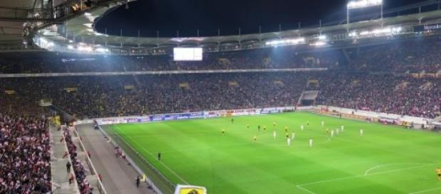 Auch 2015/16 werden die Bayern die gejagten sein! Auch 2015/16 werden die Bayern die gejagten sein!