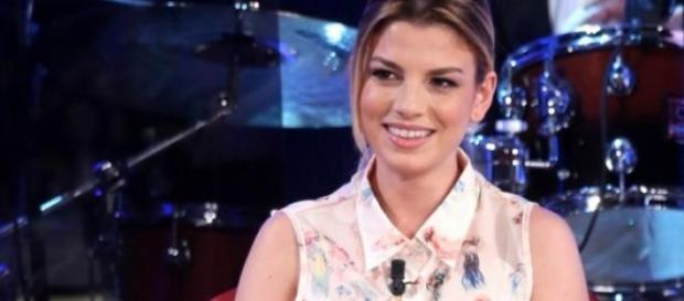 Emma Marrone ospite al Maurizio Costanzo Show. Emma Marrone ospite al Maurizio Costanzo Show.