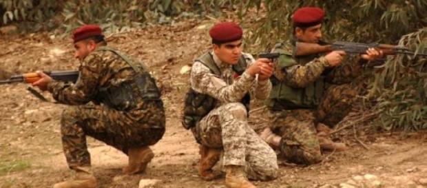 Rebeldes sírios ainda dividem o Ocidente. Rebeldes sírios ainda dividem o Ocidente.