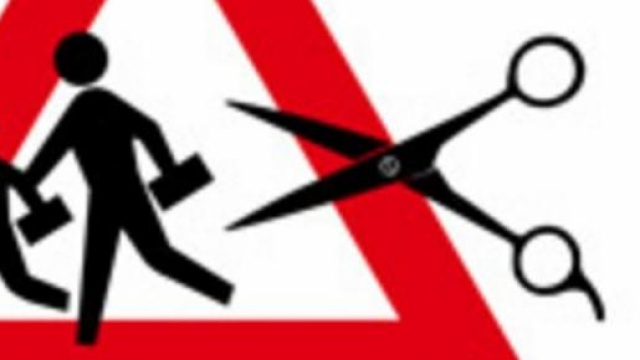 I tagli colpiscono anche le scuole paritarie.